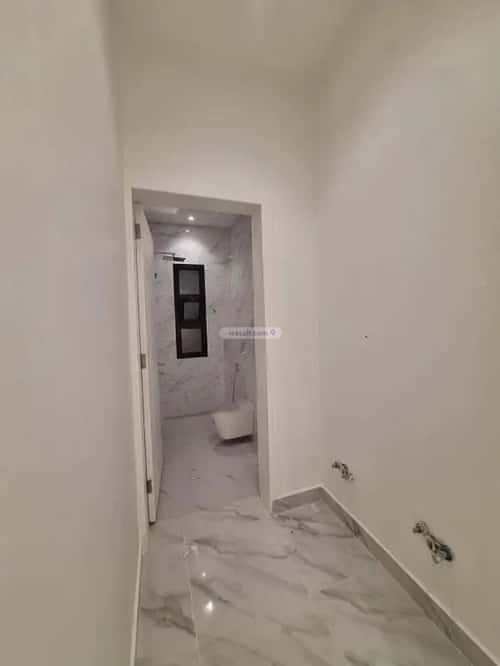 Floor 205 SQM with 5 Bedrooms Al-Qadisiyah, East Riyadh, Riyadh