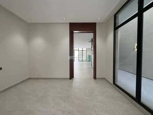 فيلا 385 متر مربع شمالية على شارع 20م الملك فيصل، شرق الرياض، الرياض