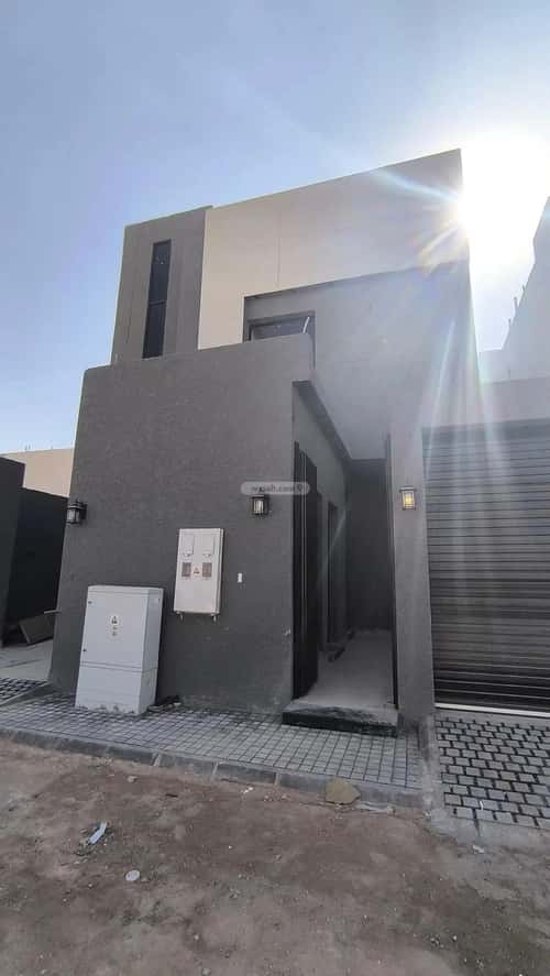 4 bedroom floor in Al Rimal