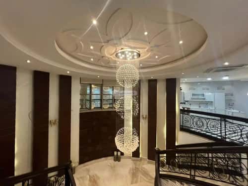 فيلا 1000 متر مربع غربية على شارع 20م الحمراء، شرق الرياض، الرياض