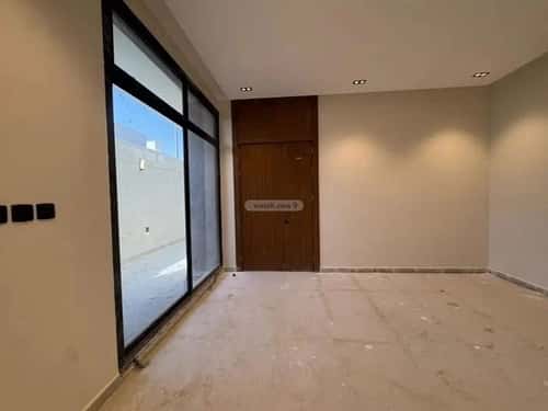 فيلا 310 متر مربع شرقية على شارع 15م المونسية، شرق الرياض، الرياض