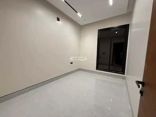 Floor 138 SQM with 5 Bedrooms Ar-Rimal, East Riyadh, Riyadh