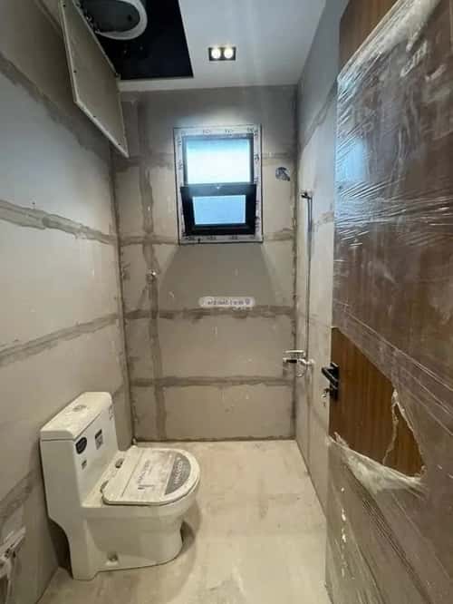 Floor 199 SQM with 5 Bedrooms Al-Muanisiyah, East Riyadh, Riyadh