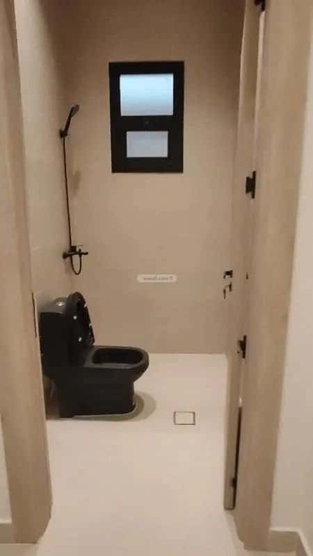 Floor 196 SQM with 5 Bedrooms Al-Khaleej, East Riyadh, Riyadh