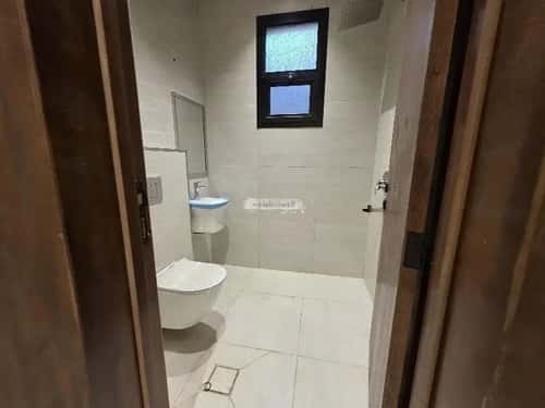 Floor 141 SQM with 4 Bedrooms Al-Muanisiyah, East Riyadh, Riyadh