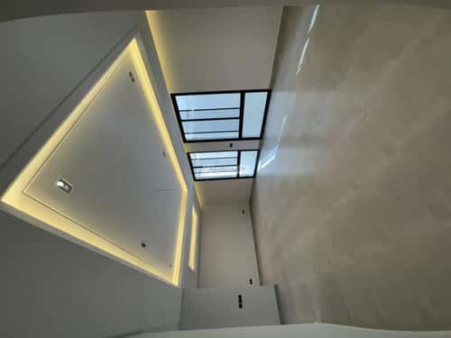 Apartment with 5 Bedrooms Qurtubah, East Riyadh, Riyadh