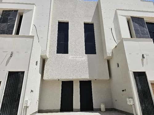 Floor 1650 SQM with 5 Bedrooms Qurtubah, East Riyadh, Riyadh