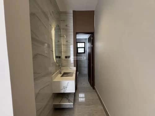 4 bedroom floor in Al Rimal