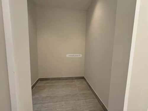 دور 4 غرف في الرمال