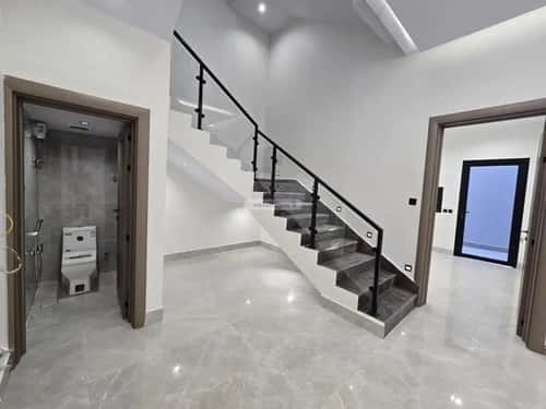 5 bedroom villa in Al Bayan