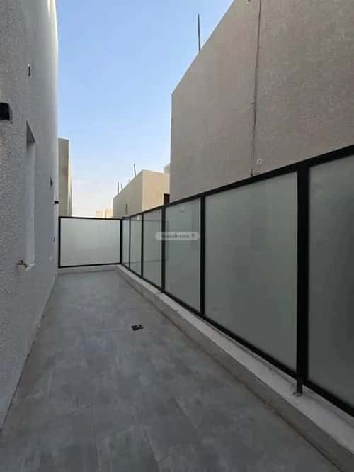 Villa 298 SQM Facing North on 20m Width Street Al Bayan, East Riyadh, Riyadh