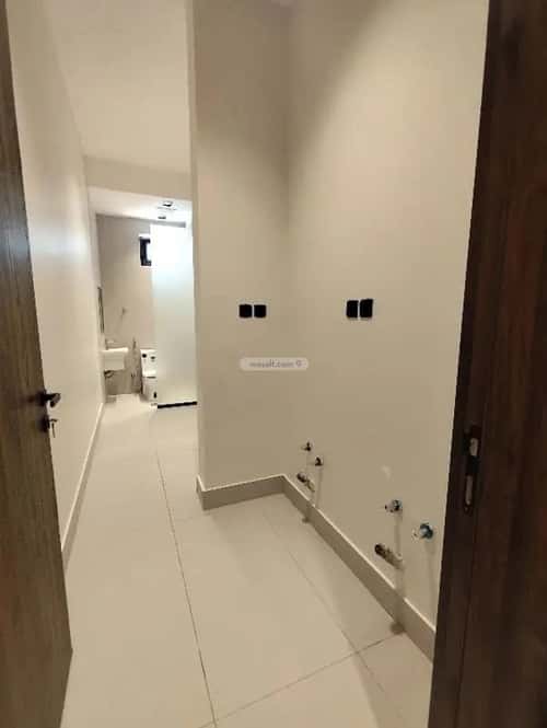 Floor 275 SQM with 5 Bedrooms Al-Khaleej, East Riyadh, Riyadh