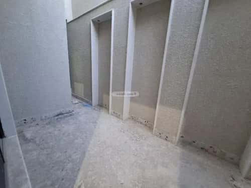 فيلا 299 متر مربع شمالية على شارع 18م الجنادرية، شرق الرياض، الرياض