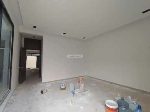Villa 376 SQM Facing South on 15m Width Street Al-Muanisiyah, East Riyadh, Riyadh