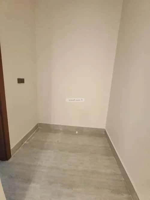 Floor 175 SQM with 5 Bedrooms Ar-Rimal, East Riyadh, Riyadh