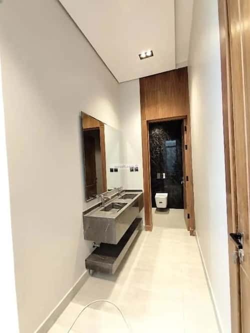 5 bedroom villa in Al Rimal