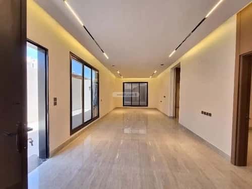 فيلا 338 متر مربع جنوبية غربية على شارع 20م الرمال، شرق الرياض، الرياض