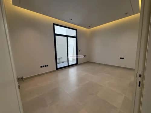 Floor 198 SQM with 5 Bedrooms Qurtubah, East Riyadh, Riyadh