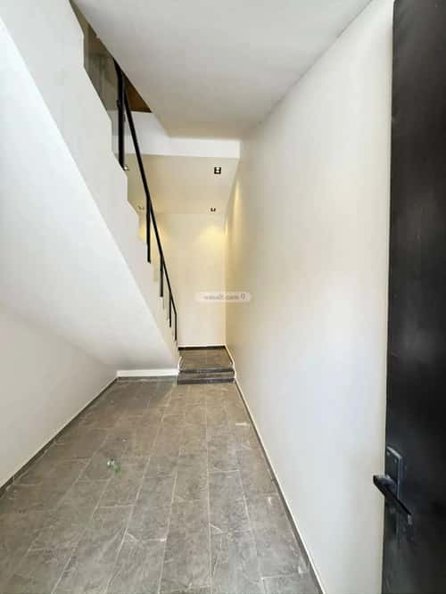 Floor 230 SQM with 4 Bedrooms Al-Khaleej, East Riyadh, Riyadh