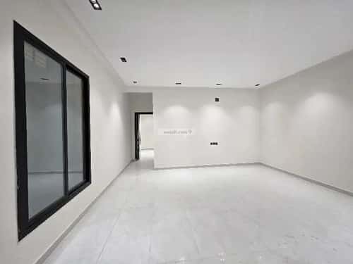 5 bedroom floor in Al Rimal