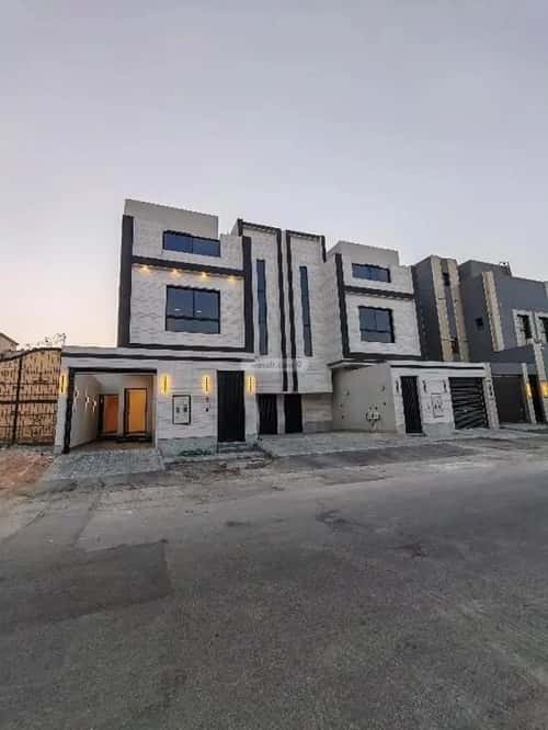 Floor 222 SQM with 5 Bedrooms Al-Muanisiyah, East Riyadh, Riyadh