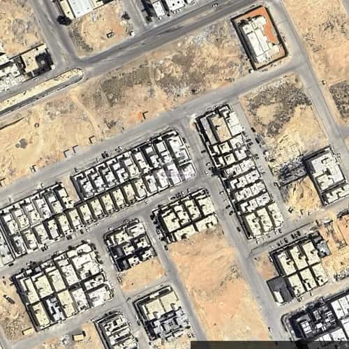 فيلا 210 متر مربع شرقية على شارع 20م العارض، شمال الرياض، الرياض