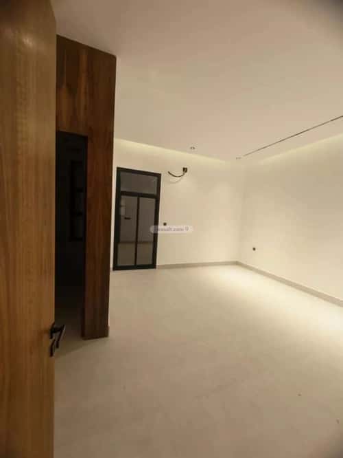 فيلا 375 متر مربع شمالية غربية على شارع 15م النرجس، شمال الرياض، الرياض