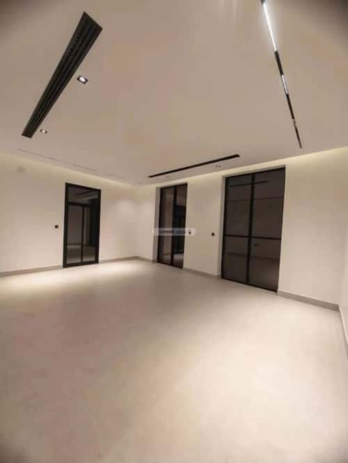 فيلا 375 متر مربع شمالية غربية على شارع 15م النرجس، شمال الرياض، الرياض