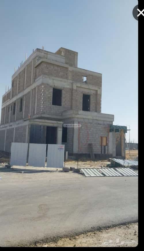 فيلا 300 متر مربع شمالية على شارع 15م المرجان، شرق الرياض، الرياض