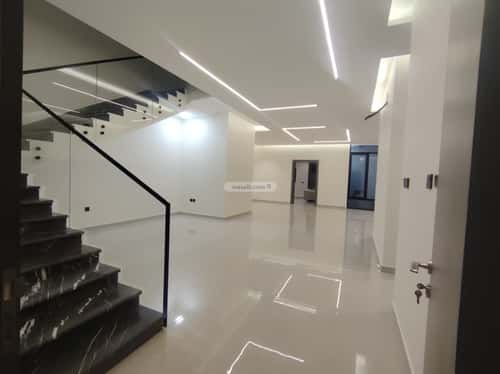 فيلا 300 متر مربع شرقية على شارع 20م السيف، الدمام