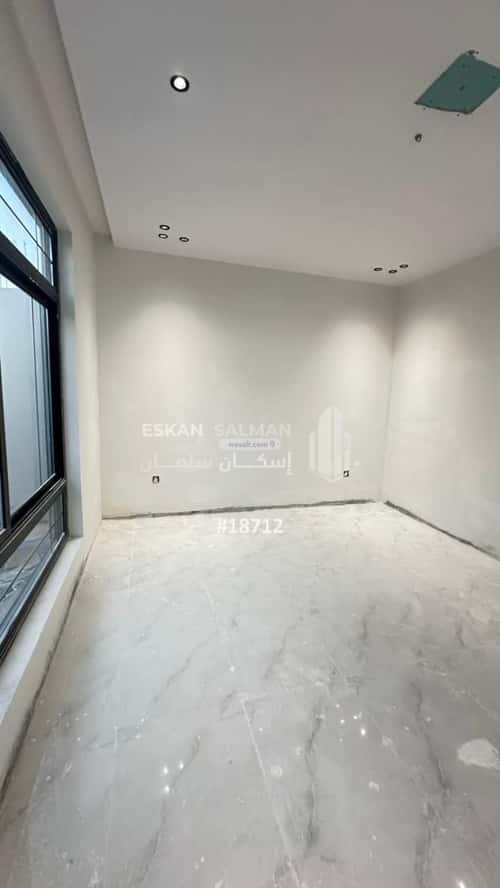 Floor 233 SQM with 6 Bedrooms King Fahad Dist, Aldammam