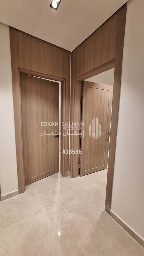 Apartment with 4 Bedrooms Al Wahah, Aldammam