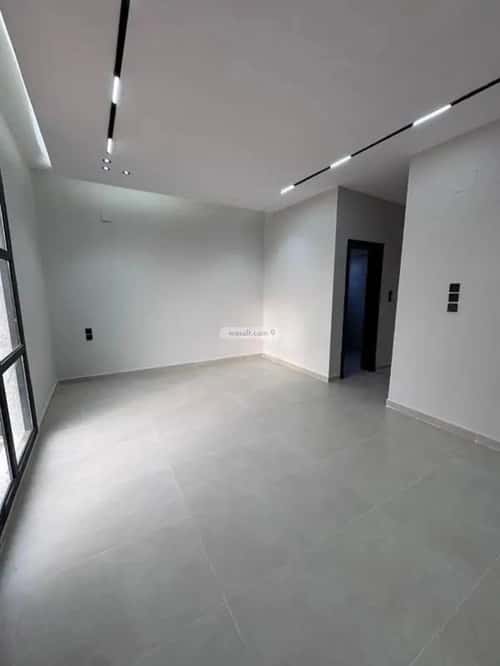 فيلا 340 متر مربع شرقية على شارع 20م المهدية، غرب الرياض، الرياض