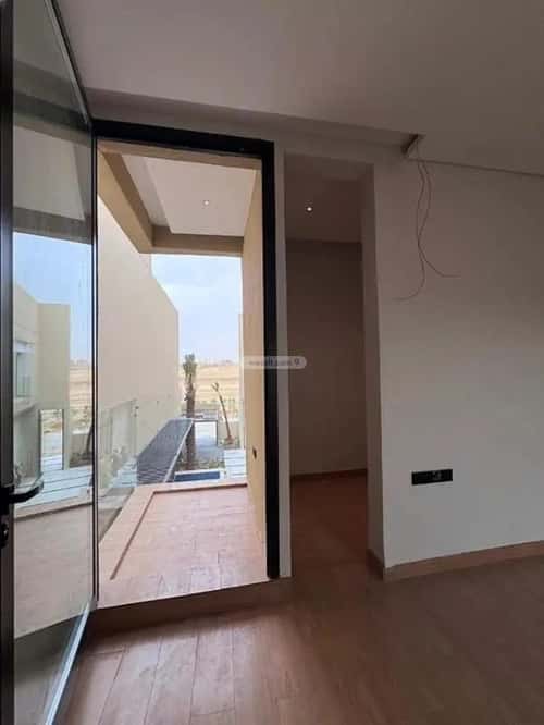 فيلا 375 متر مربع شرقية على شارع 15م المهدية، غرب الرياض، الرياض