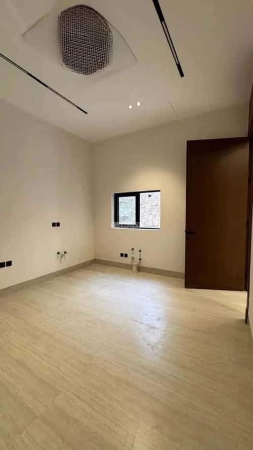 5 bedroom villa in Al Mahdiyyah