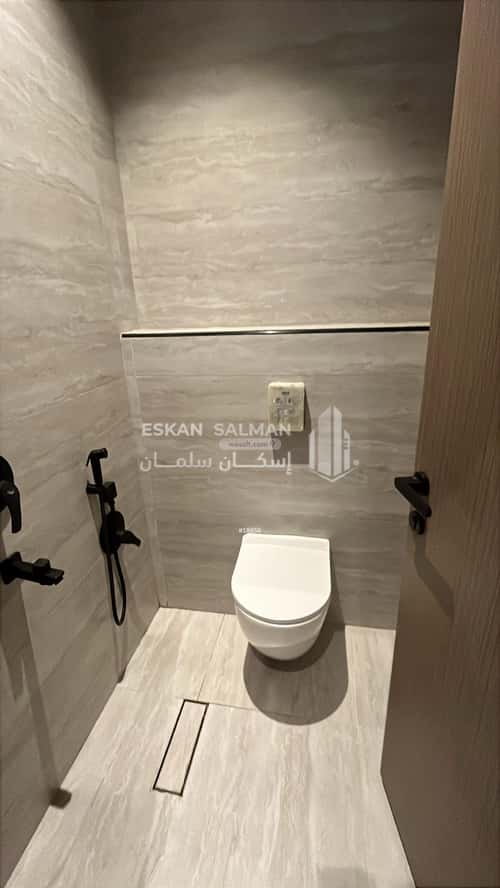 شقة ب 6 غرف الزهرة، غرب الرياض، الرياض