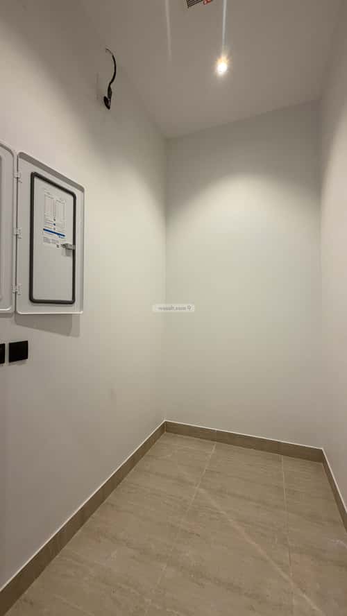 شقة ب 5 غرف الربوة، أبها