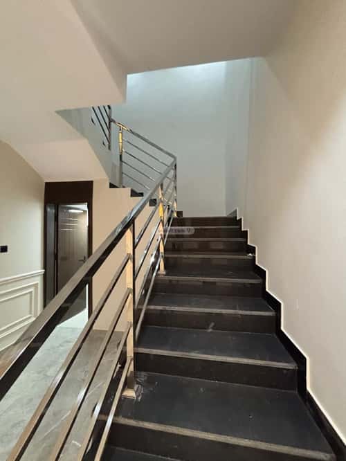 Apartment with 6 Bedrooms Al Safa, Tbwk