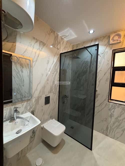 شقة ب 6 غرف الصفاء، تبوك