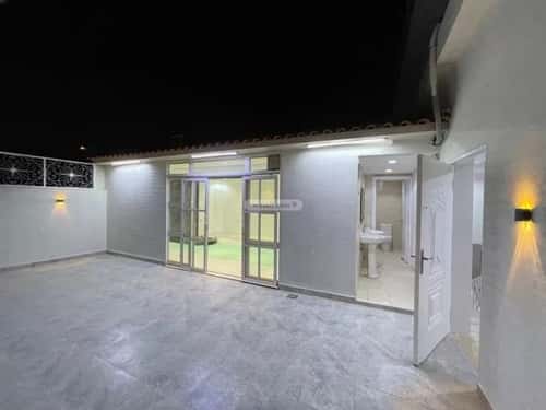 دور 672 متر مربع ب 5 غرف إشبيلية، شرق الرياض، الرياض