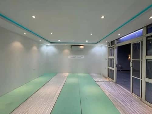 دور 672 متر مربع ب 5 غرف إشبيلية، شرق الرياض، الرياض