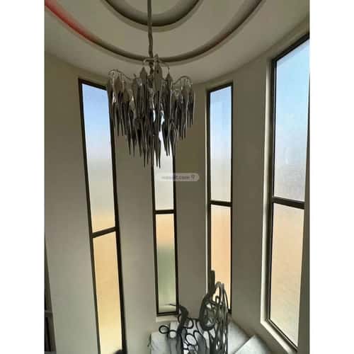 فيلا 587 متر مربع واجهة جنوبية بغرفة النرجس، شمال الرياض، الرياض