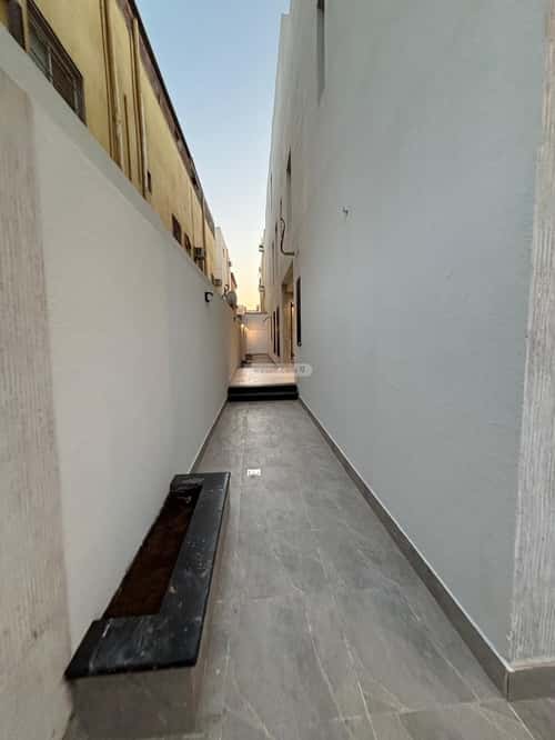 Apartment with 6 Bedrooms Al-Murooj, Tbwk