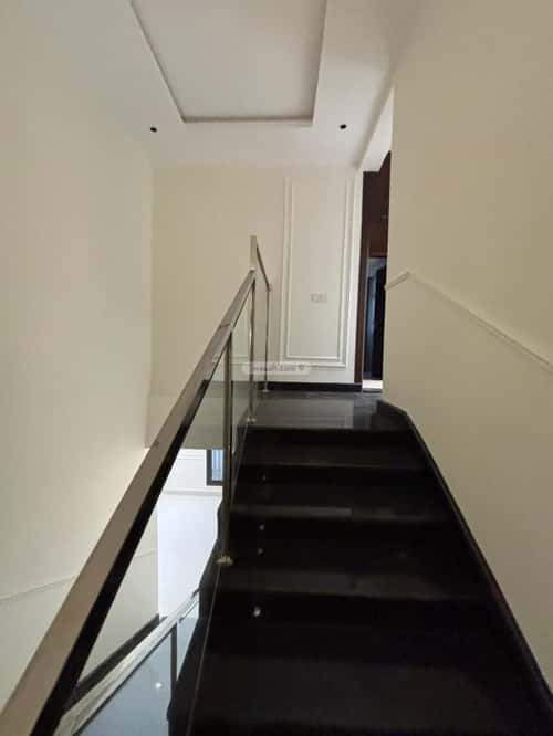 Apartment with 6 Bedrooms Al-Murooj, Tbwk