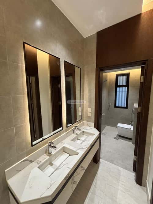 شقة ب 6 غرف المروج، تبوك