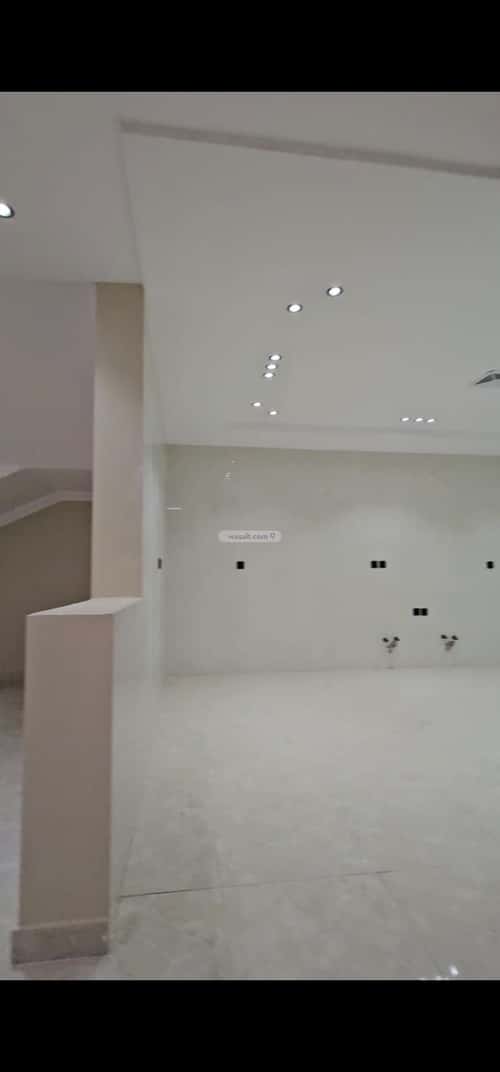 فيلا 300 متر مربع مع 3 شقق واجهة شرقية الرحمانية، شرق جدة، جدة