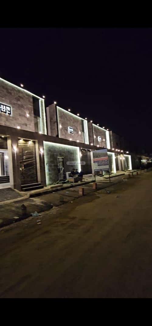 فيلا 300 متر مربع مع 3 شقق واجهة شرقية الرحمانية، شرق جدة، جدة