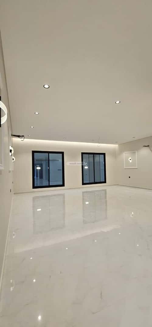 فيلا 287 متر مربع مع 3 شقق واجهة غربية الرحمانية، شرق جدة، جدة