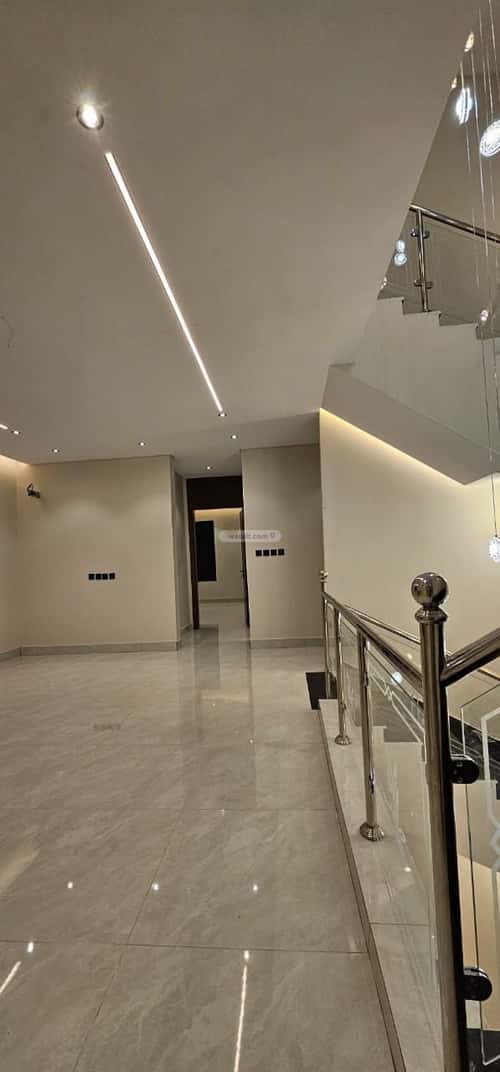 فيلا 287 متر مربع مع 3 شقق واجهة غربية الرحمانية، شرق جدة، جدة