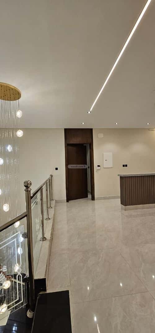 Villa 287 SQM with 3 Apartments Facing West Al Rahmanyah, East Jeddah, Jeddah